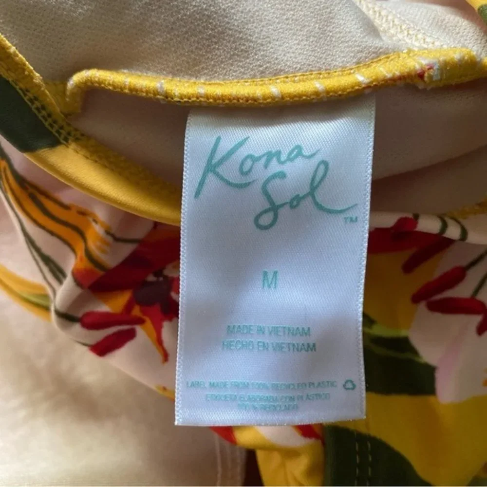 Kona Sol Floral Print One-Piece Swimsuit Size‎ M